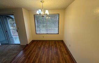 2 beds, 1 bath, 954 sqft, $1,425, Unit 17