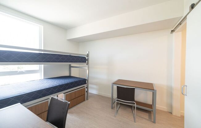 1 bed, 1 bath, 574 sqft, $3,095, Unit 610