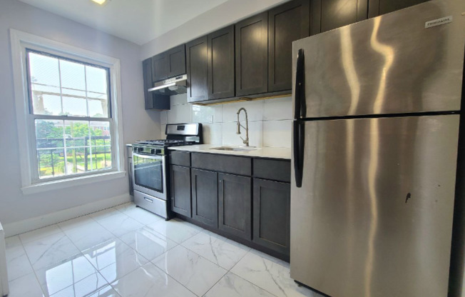 2 BEAUMONT PL