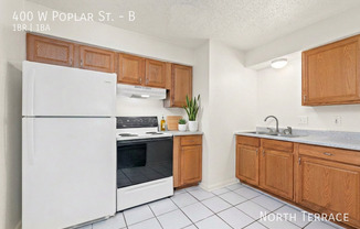 400 W POPLAR ST