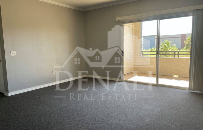 1 bed, 1 bath, 692 sqft, $1,095, Unit 327