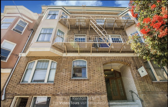 2245 LARKIN