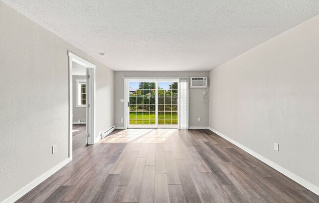 2 beds, 2 baths, 1,140 sqft, $1,495