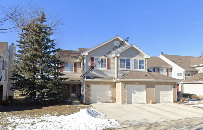 246 Sierra Pass Dr Schaumburg, IL 60194