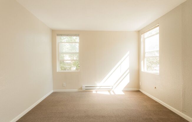 2 beds, 2 baths, 950 sqft, $2,995, Unit 204