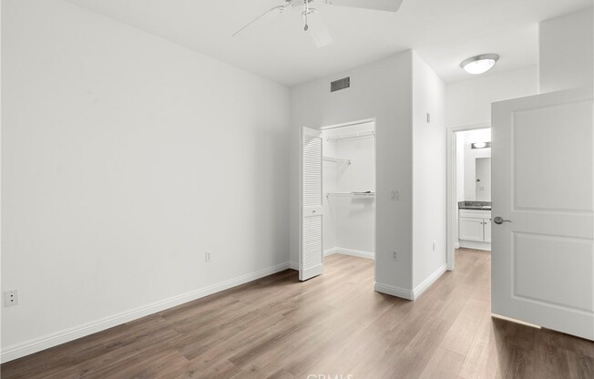 2 beds, 2 baths, 1,042 sqft, $3,050, Unit 159