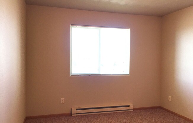 2 beds, 2 baths, 1,092 sqft, $1,195, Unit 1325-205