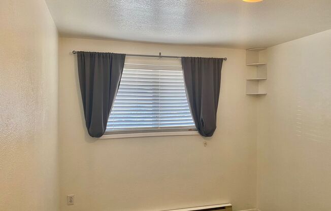 2 beds, 1 bath, 750 sqft, $1,550