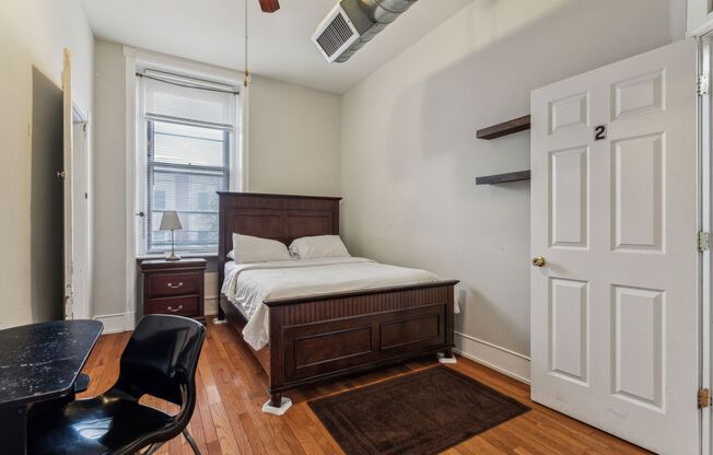 3 beds, 2 baths, 1,000 sqft, $2,600, Unit 3414 - C