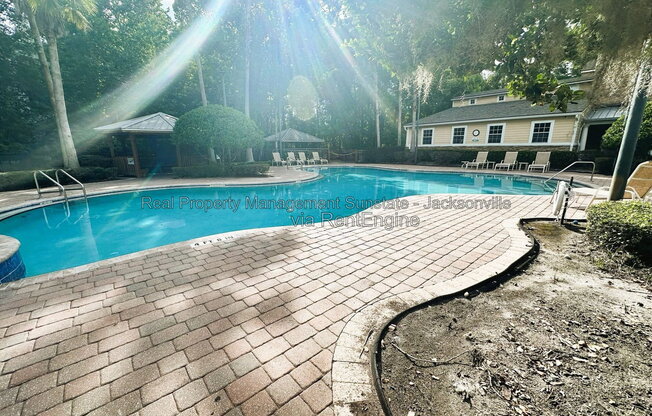 1 bed, 1 bath, 1,012 sqft, $1,425, Unit 536