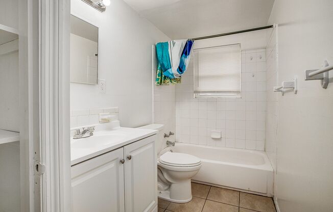 4504 -4506 N Jackson, Kansas City, MO