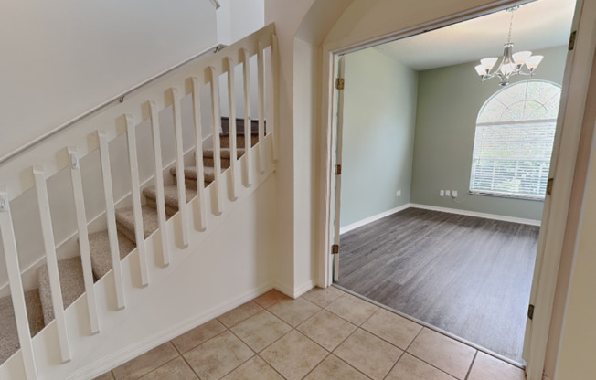 9525 SOUTHERN GDN CIR