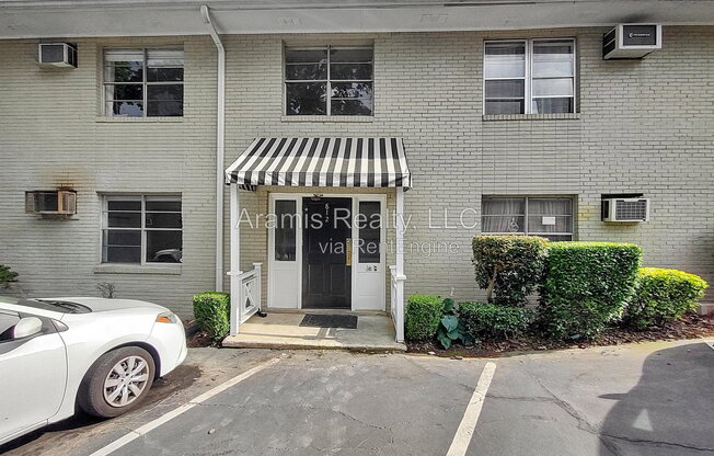 812 PIEDMONT AVE NE