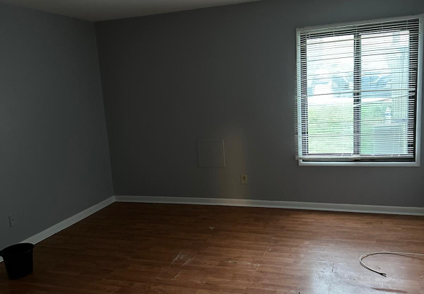 10105 PRINCE PL