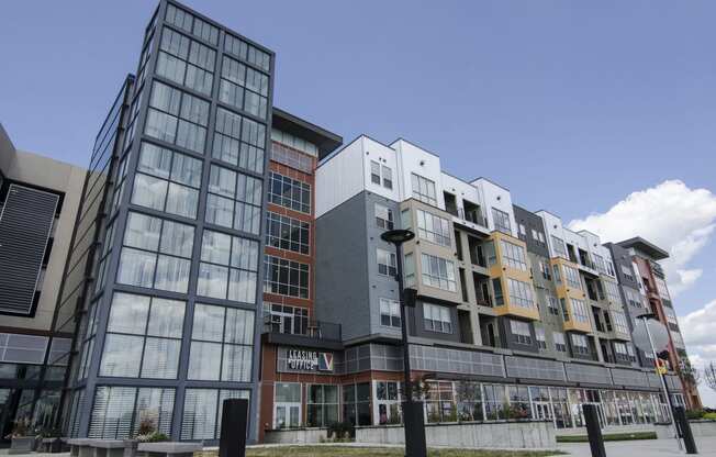 Exterior Vista at the Heights Apartments Near Eastwood Towne Center