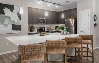 Welcome to 601 Pax Apartments in Downtown Phoenix