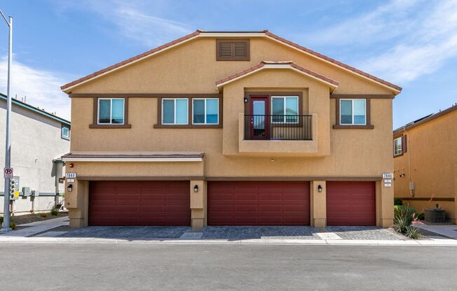 Stylish 3-Bedroom Townhome with Open Floor Plan
