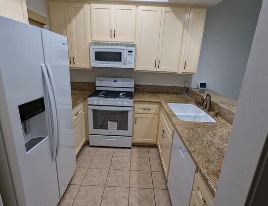 1 bed, 1 bath, 686 sqft, $2,595, Unit 209