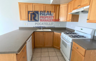 2 beds, 2 baths, $1,100