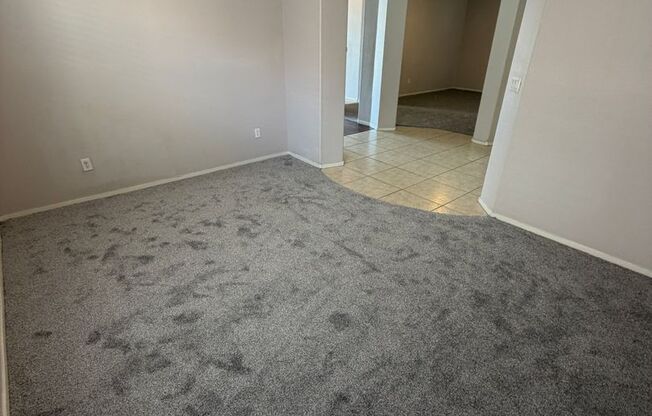 AMERICANA Property Mgmt - Large 4 beds, 2 story home in NLV gated community.