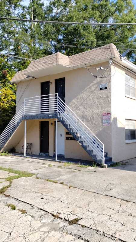 1823 W 6 ST