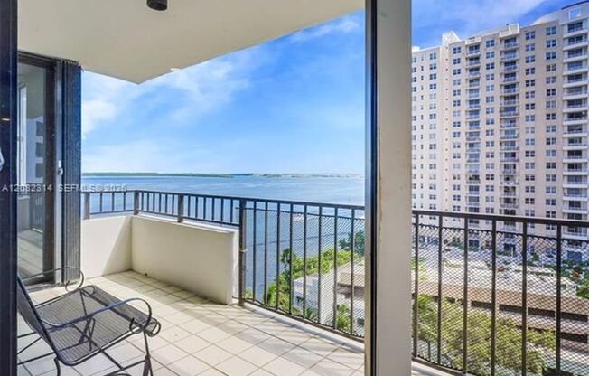 2 beds, 2 baths, $4,500, Unit # A 1007