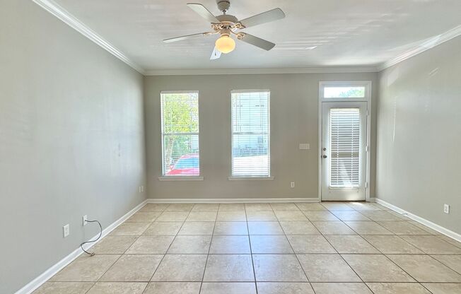 FABULOUS 3/3 w/ Stainless Appliances, New Paint, W/D, Open Floor Plan, & More! $1450/month! Avail Now!