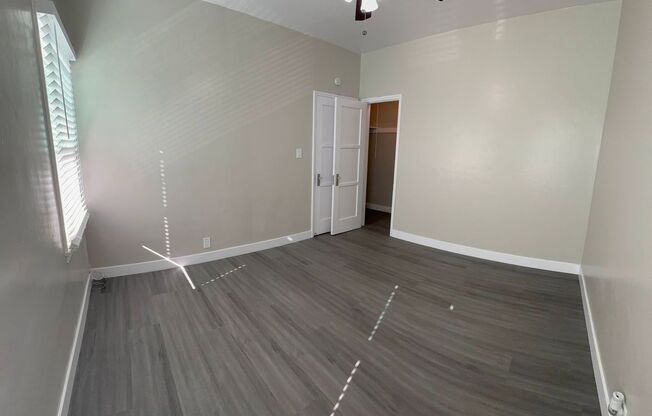 1 bed, 1 bath, 900 sqft, $1,695, Unit 5006