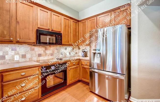 20313 WAYZATA CT