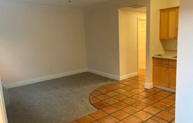 1 bed, 1 bath, 427 sqft, $2,300, Unit 223