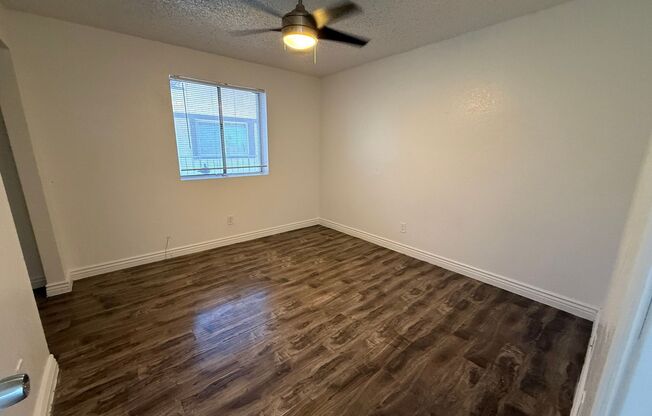2 beds, 1 bath, 750 sqft, $950, Unit 209