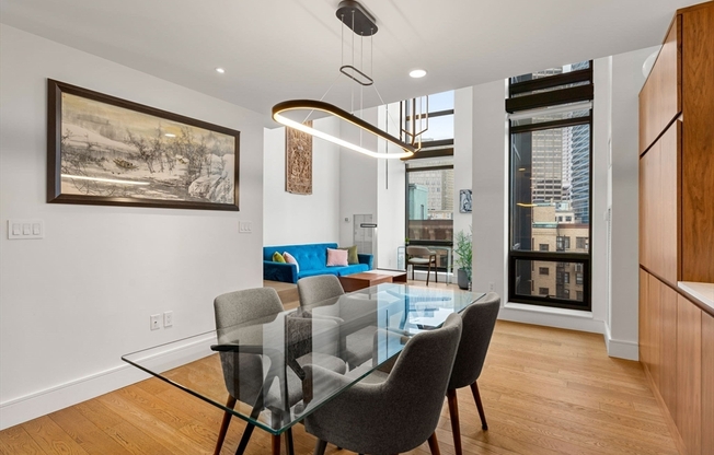 2 beds, 1.5 baths, 1,368 sqft, $5,500, Unit 906