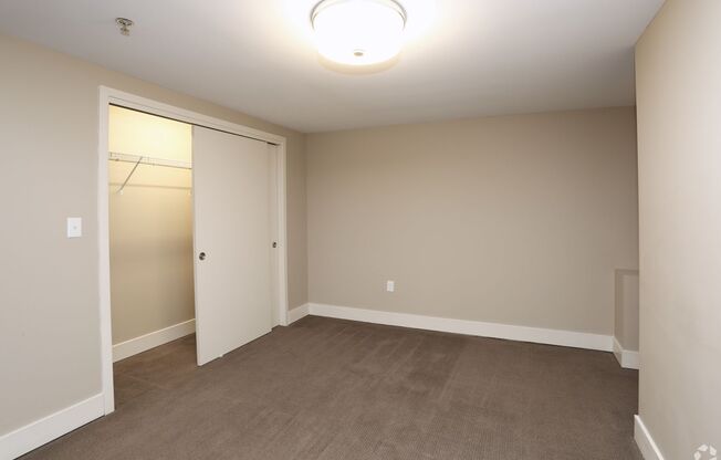 2 beds, 2 baths, 1,110 sqft, $1,880, Unit 306