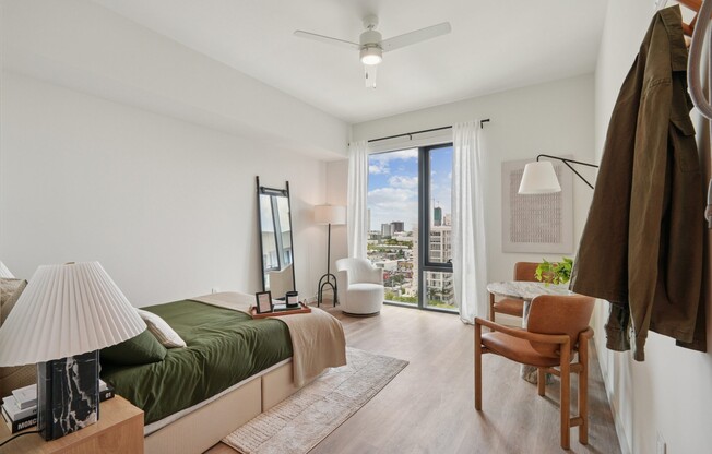 55 NW 29 ST