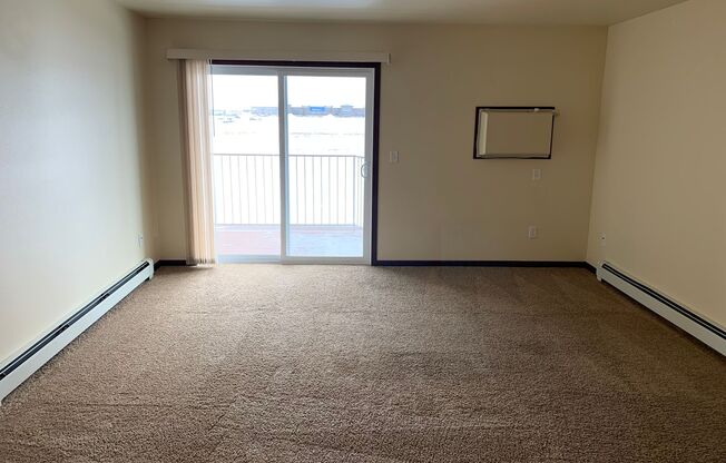 1 bed, 1 bath, 718 sqft, $1,055, Unit 3839-209