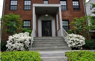 Rhodes Street Apartments