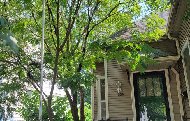 Nice 2Bed/1Bath Cottage