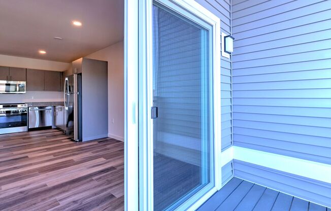 1 bed, 1 bath, 740 sqft, $2,100, Unit Apt 1103