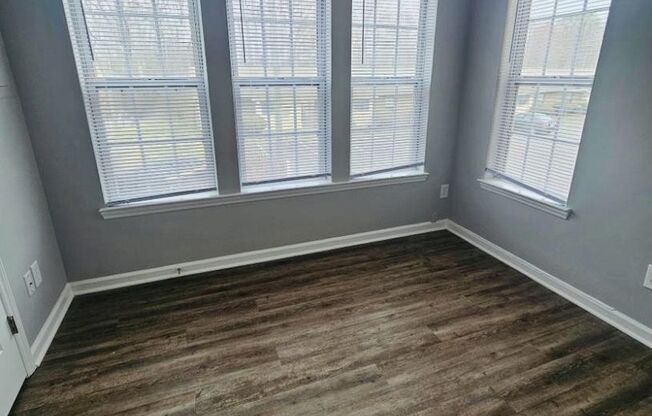 2 beds, 2 baths, 1,020 sqft, $1,195, Unit 1423