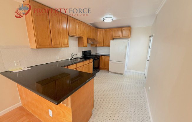 Welcome to 1024 Schwerin St – A Hidden Gem in Daly City!