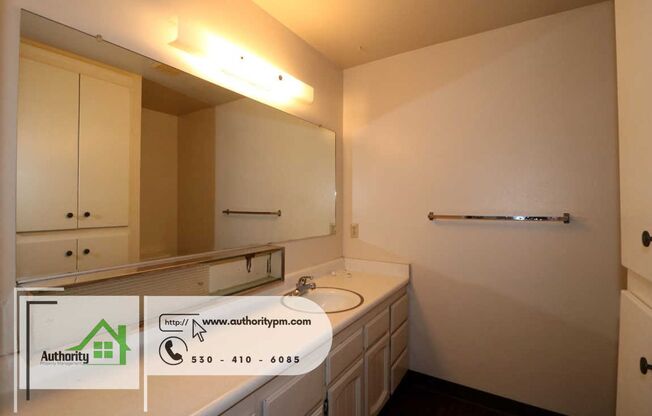 2 beds, 1.5 baths, 850 sqft, $1,350, Unit Unit 5