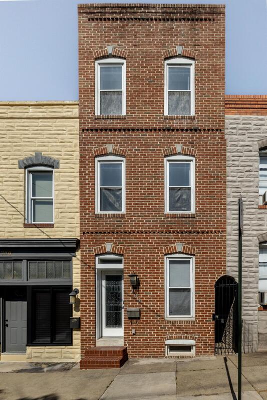 704 S HIGHLAND AVE