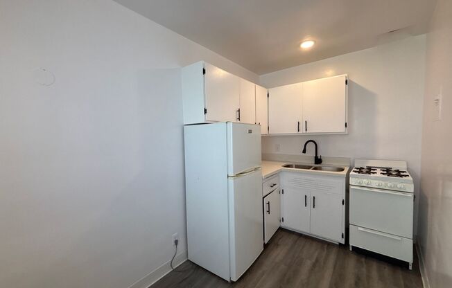 Studio, 1 bath, 615 sqft, $1,798, Unit 224