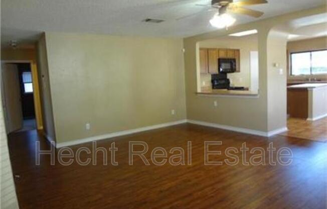 2623 STAPLEFORD DR
