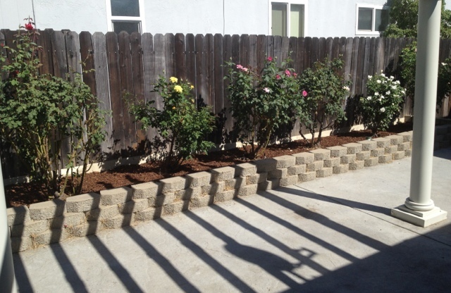Charming Folsom Cottage Walking Distance to Shopping and Parks