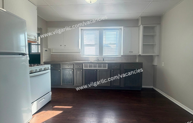 4403 Towle