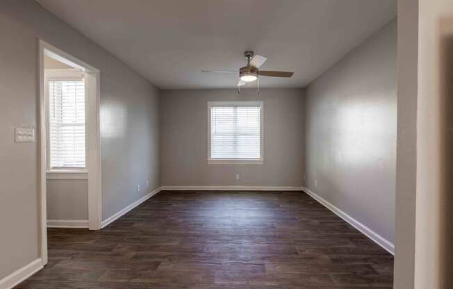 Reserve at Providence Apartments in Charlotte North Carolina photo of family room