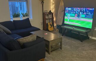 Welcome to Urban Elegance in the Heart of Historic Old City, Philadelphia