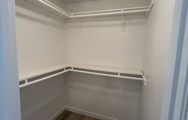 2 beds, 2 baths, 1,200 sqft, $2,622, Unit 241-36