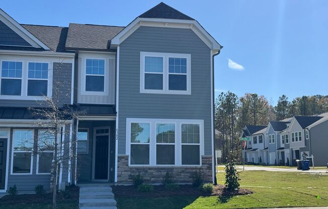 3 Bed | 2.5 Bath New Construction Raleigh Townhome